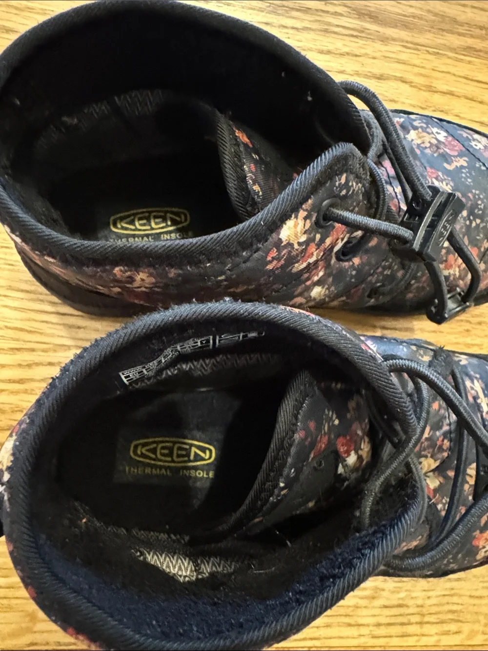 KEEN Kids Howser Floral Waterproof Boots - Black with Pink Floral